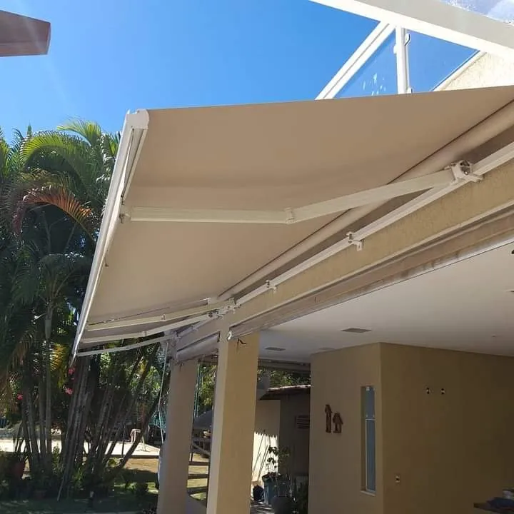 Instalação profissional de toldos pela Luar Toldos